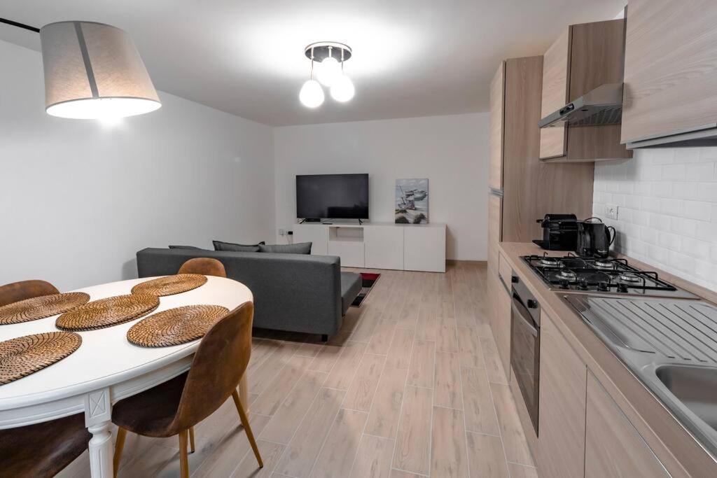Villa De Riseis B&B Pescara Eksteriør billede